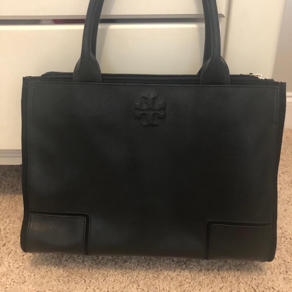 Tory Burch Tote ~Like New~